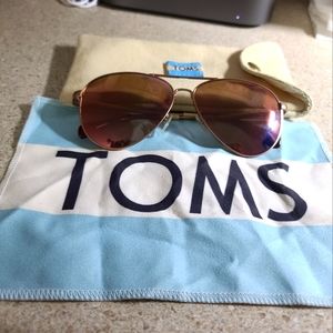 Toms Rose Gold Aviator Sunglasses